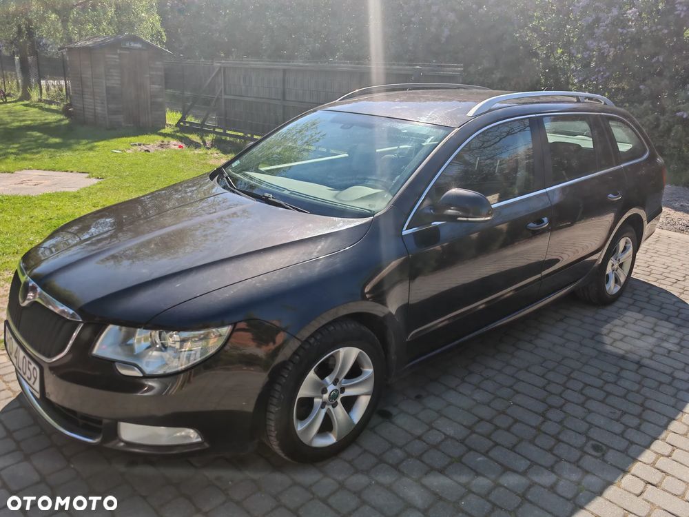 Skoda Superb 2.0 TDI PD Comfort - 1