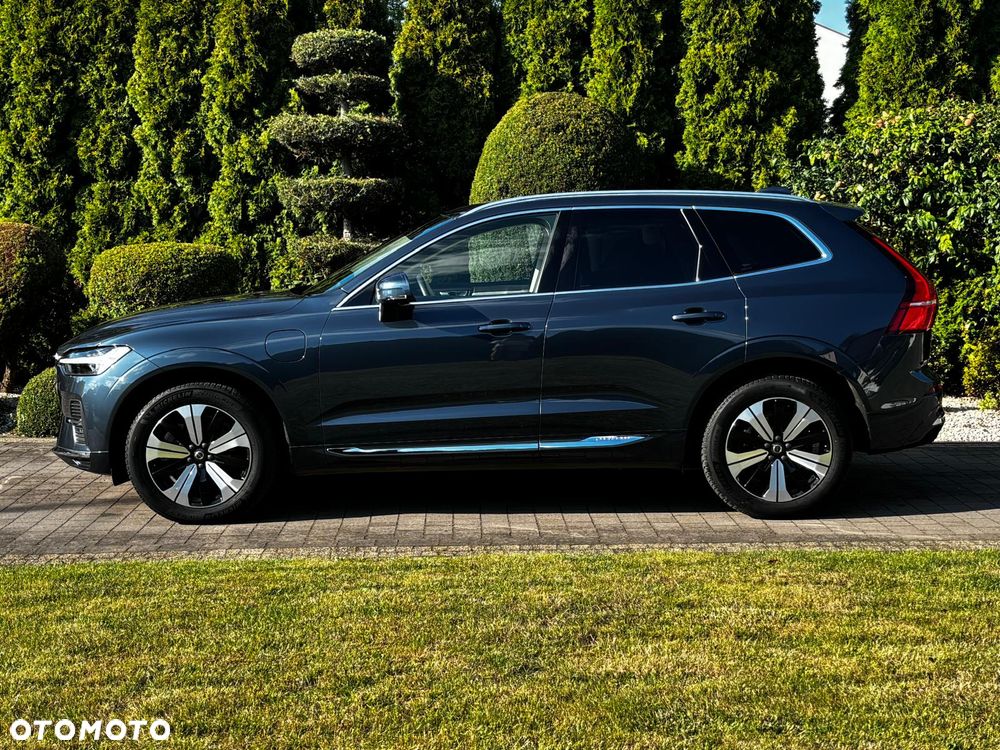 Volvo XC 60 T6 Plug-In Hybrid AWD Plus Dark - 9