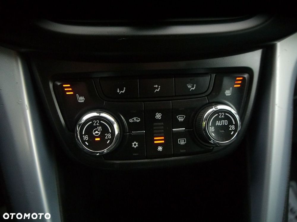 Opel Zafira 1.4 Turbo Active - 25