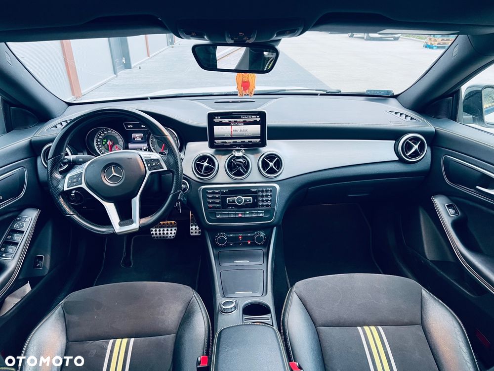 Mercedes-Benz CLA - 9