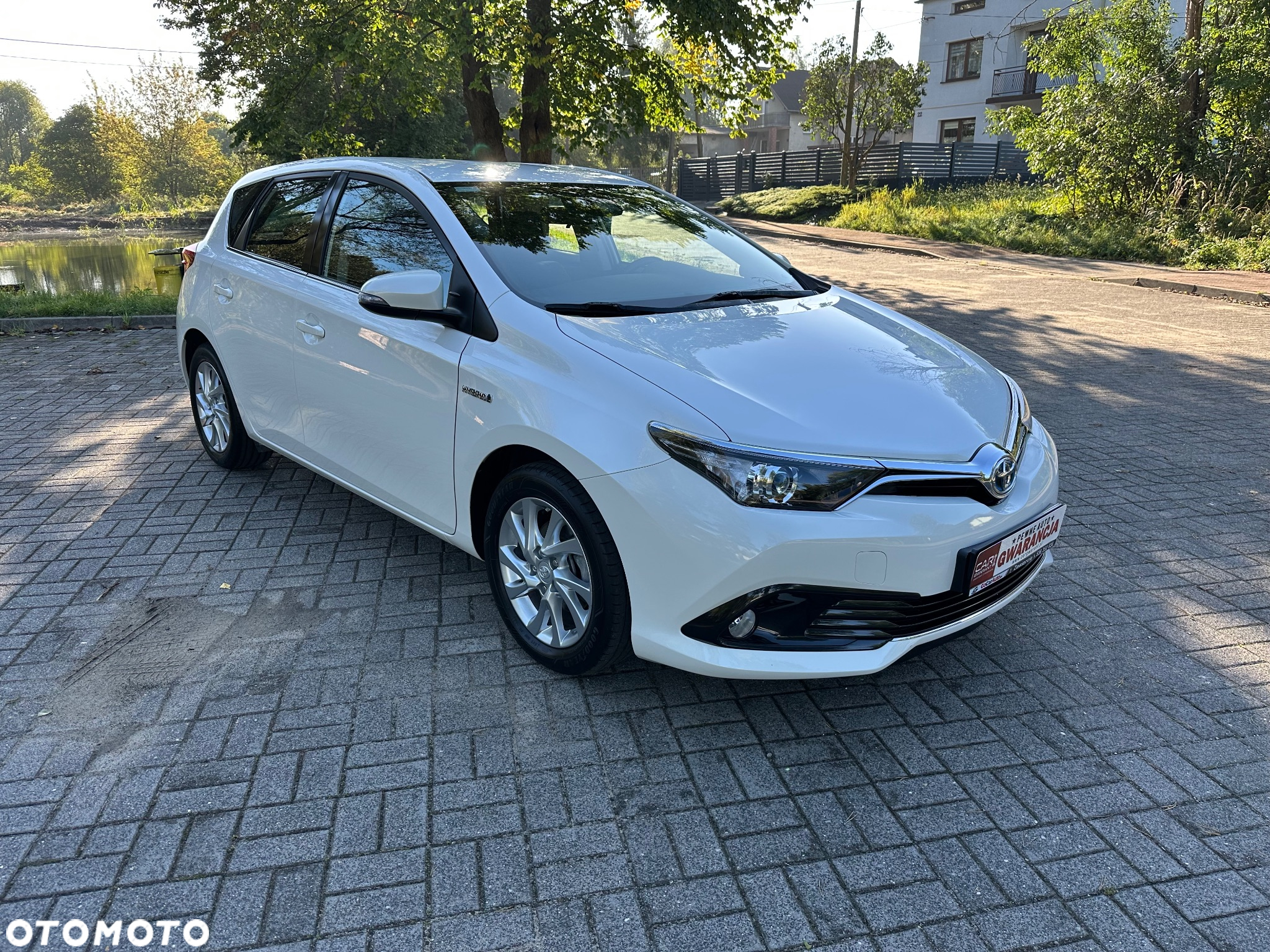 Toyota Auris 1.8 VVT-i Hybrid Automatik Comfort - 3