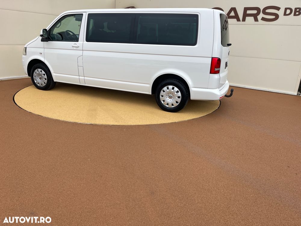 Volkswagen Caravelle - 9