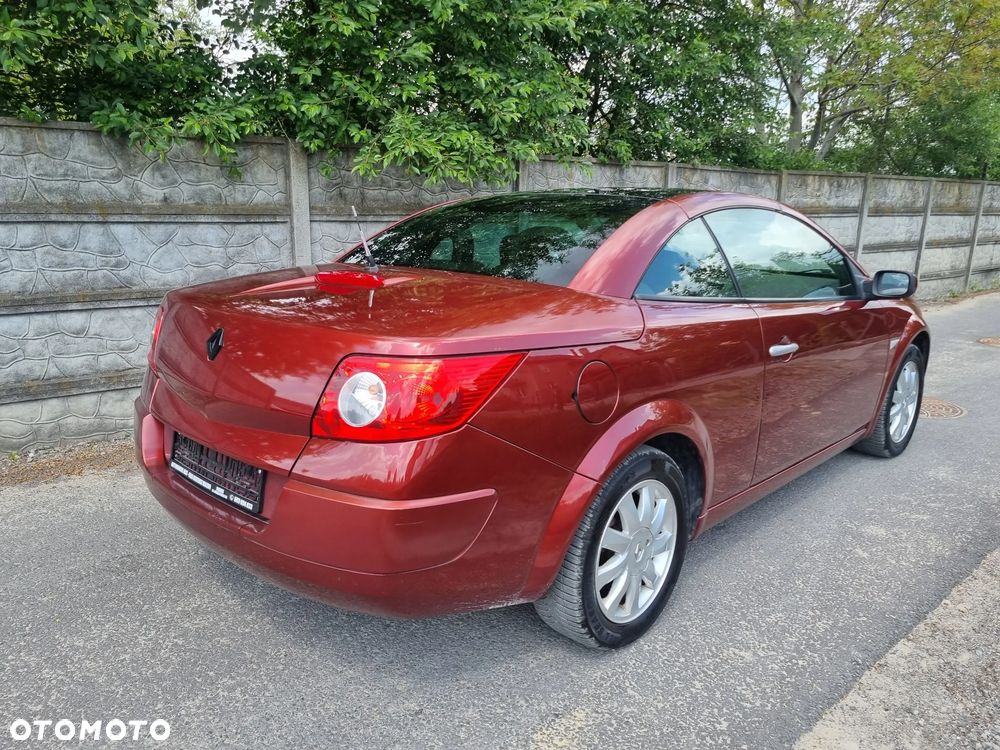 Renault Megane 1.6 Avantage - 17