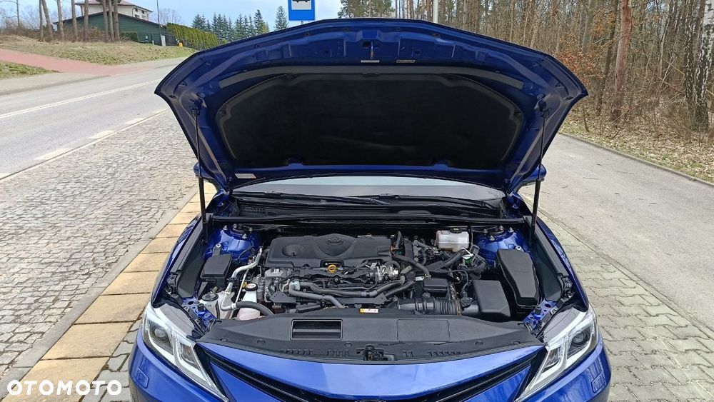 Toyota Camry 2.5 Hybrid Comfort CVT - 13