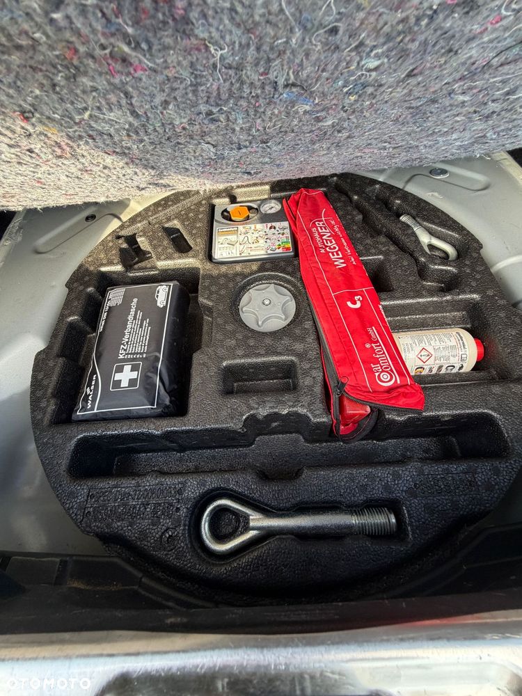 Nissan Qashqai 1.6 DIG-T N-Vision - 23