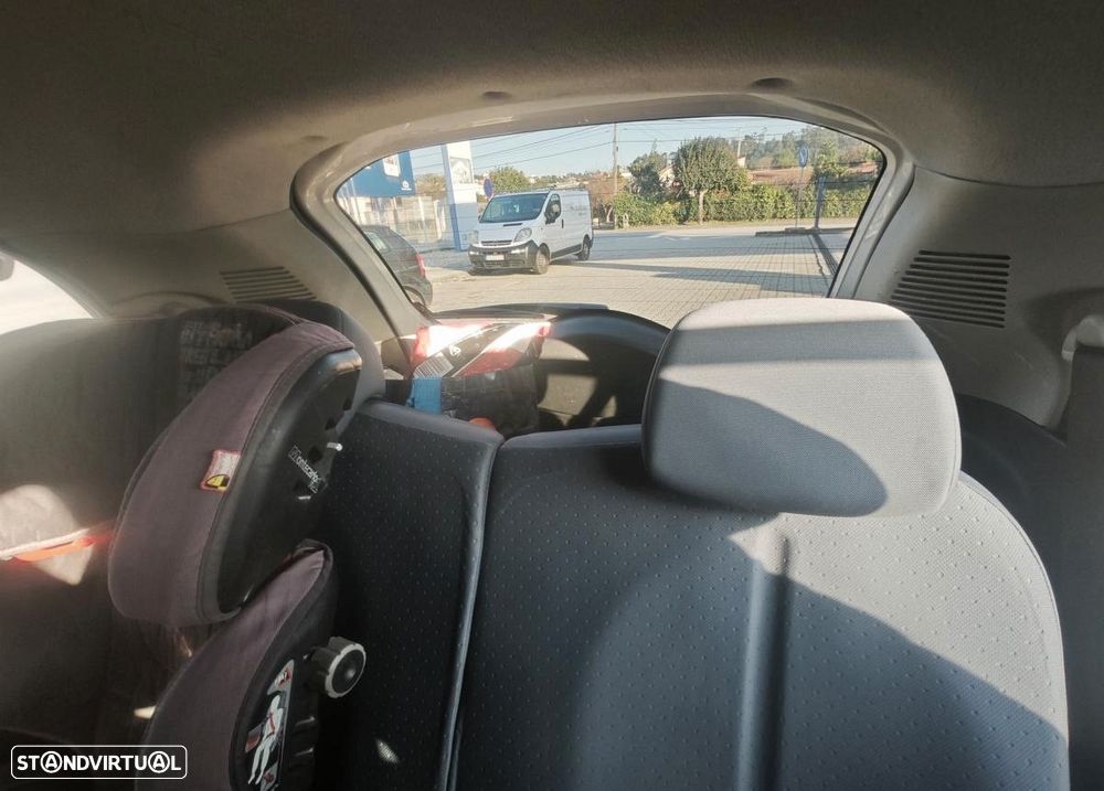 Peugeot iOn Standard - 3