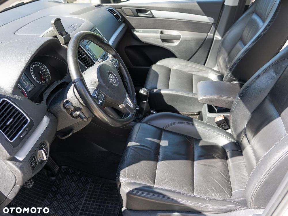 Volkswagen Sharan 2.0 TDI Trendline - 39