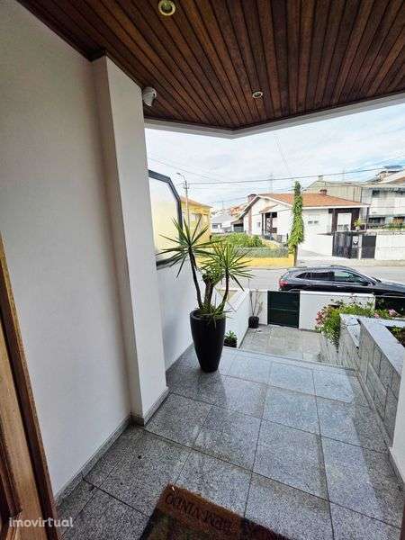 Excelente Moradia venda Rio Tinto - Grande imagem: 3/12