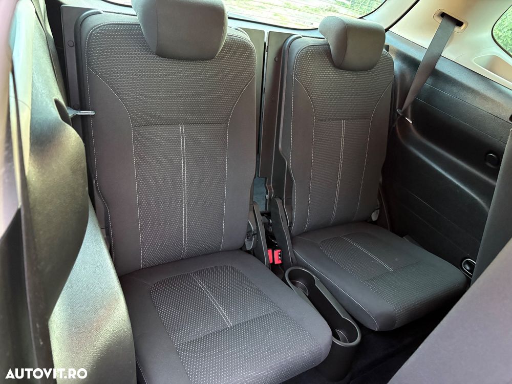 Opel Zafira 1.9 CDTI First Edition - 9