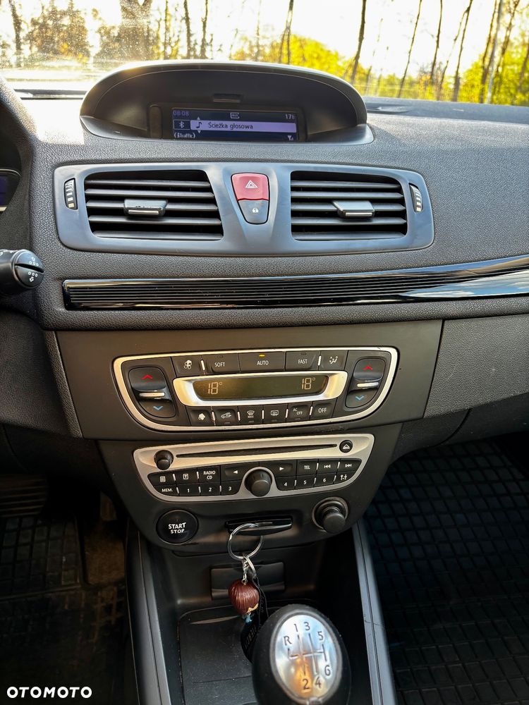 Renault Megane - 11