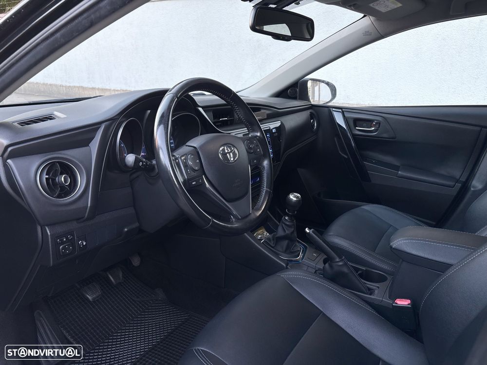 Toyota Auris Touring Sports 1.4 D-4D C.+P.Sport +TSS+Navi - 14