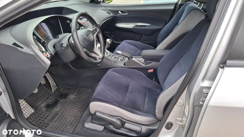 Honda Civic 1.8 Sport - 8