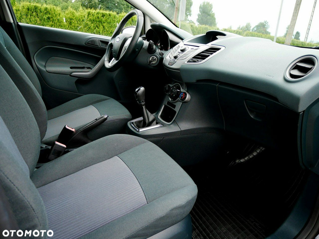 Ford Fiesta 1.25 Ambiente - 20