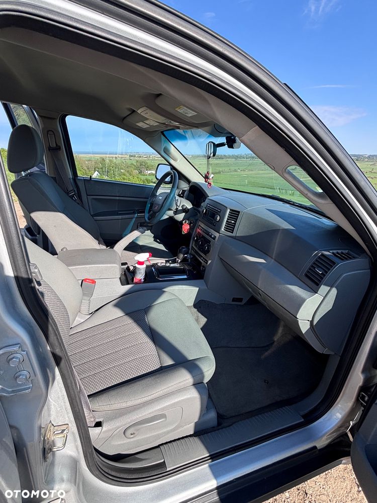 Jeep Grand Cherokee 3.7 V6 - 6