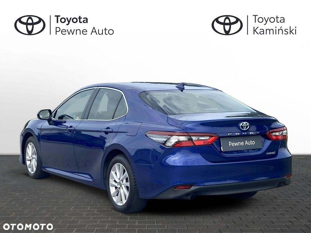Toyota Camry 2.5 Hybrid Comfort CVT - 3