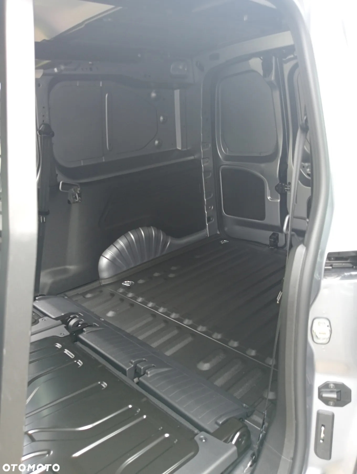 Opel Combo Cargo XL 1.5 CDTI 2,3t (bryg.) - 11