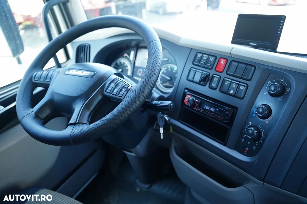 DAF LF 250 / 4X2 / LIVRARE - 7.3 + HDS HYVA HB 150X -E3 / RADIOCOMANDĂ / ROTATOARE / MAX. CAPACITATE DE RIDICARE: 5200 KG / EURO 6 - 32