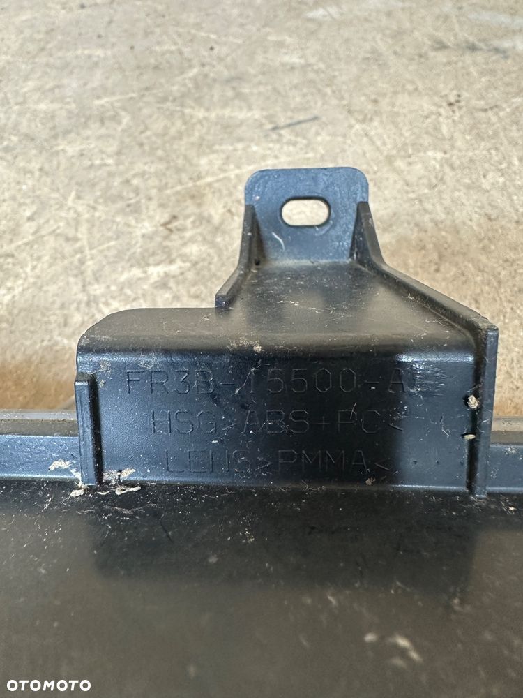 FORD MUSTANG LAMPA COFANIA TYLNA FR3B-15500-A - 3