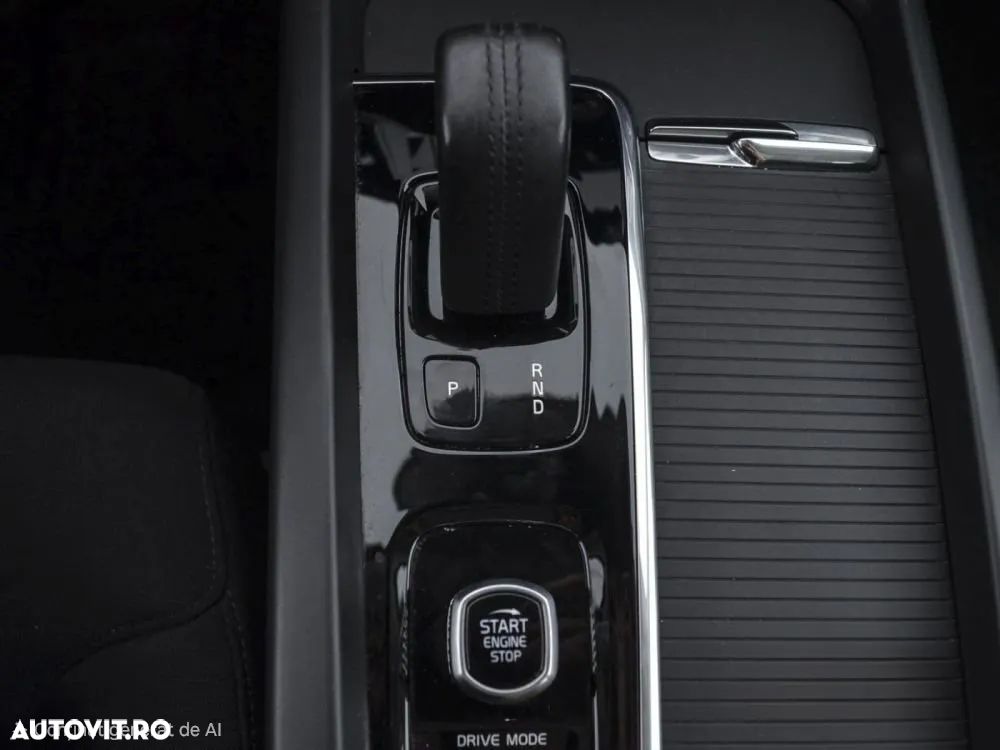 Volvo XC 60 T6 AWD Recharge Geartronic Inscription Expression - 10