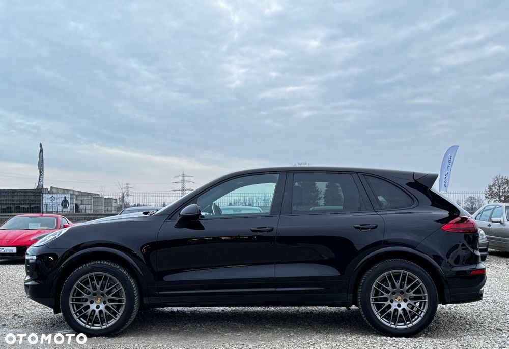 Porsche Cayenne - 7