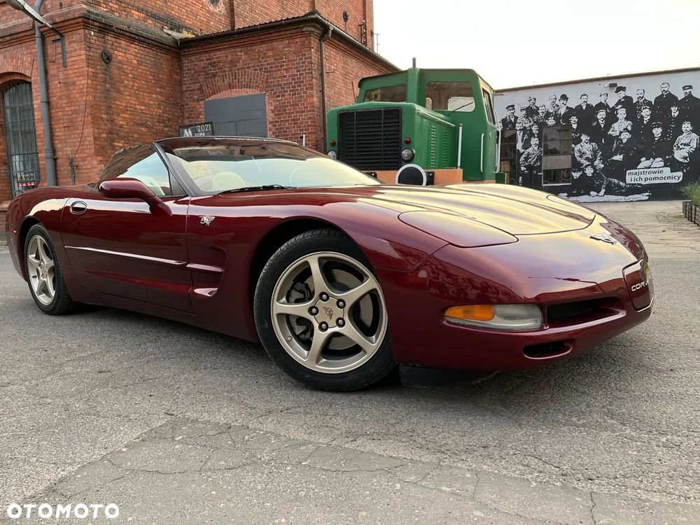 Chevrolet Corvette Convertible 5.7 - 21