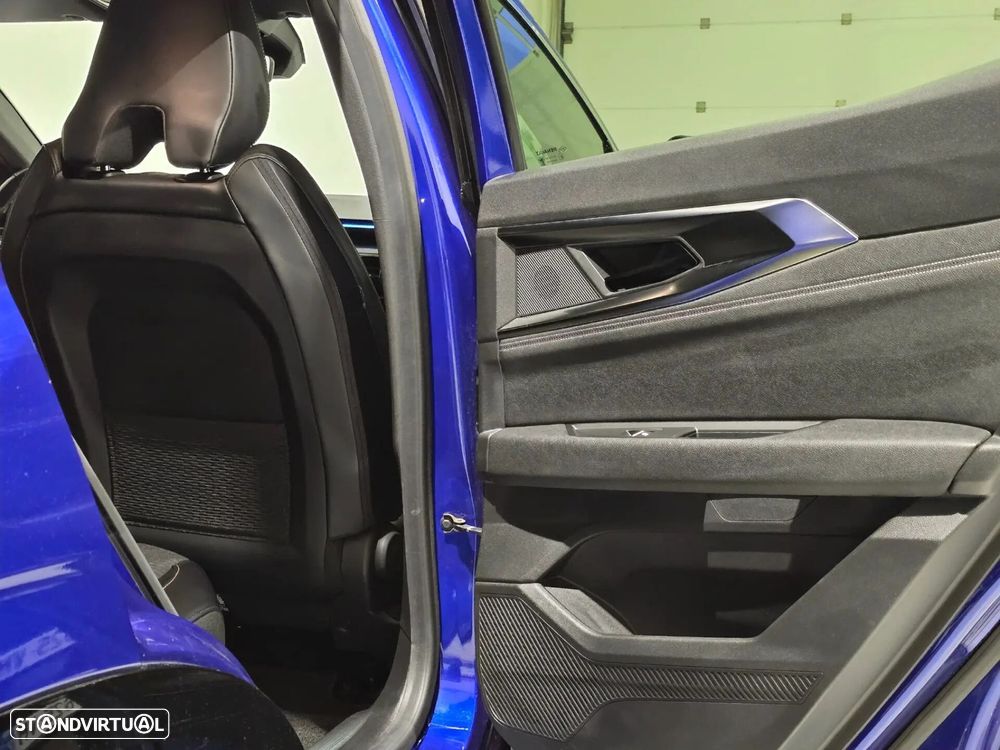 Renault Austral 1.2 E-Tech Iconic - 47