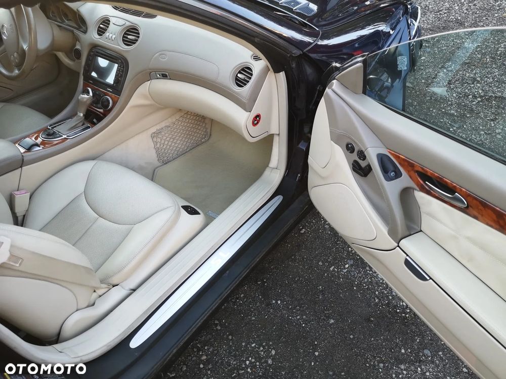 Mercedes-Benz SL - 20