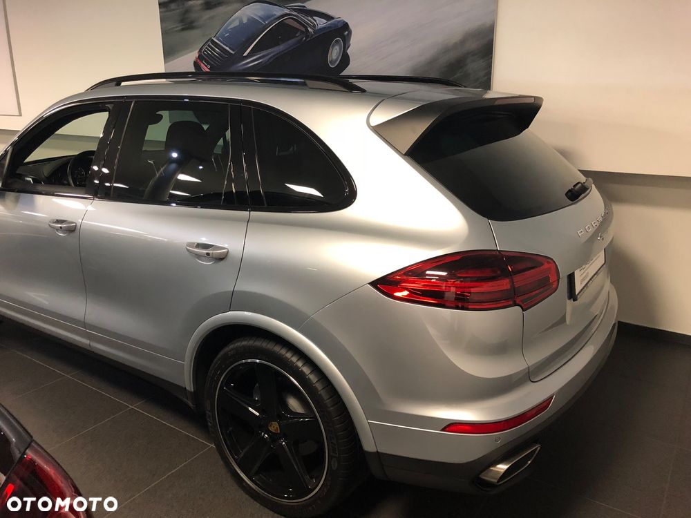 Porsche Cayenne Diesel Platinum Edition - 6