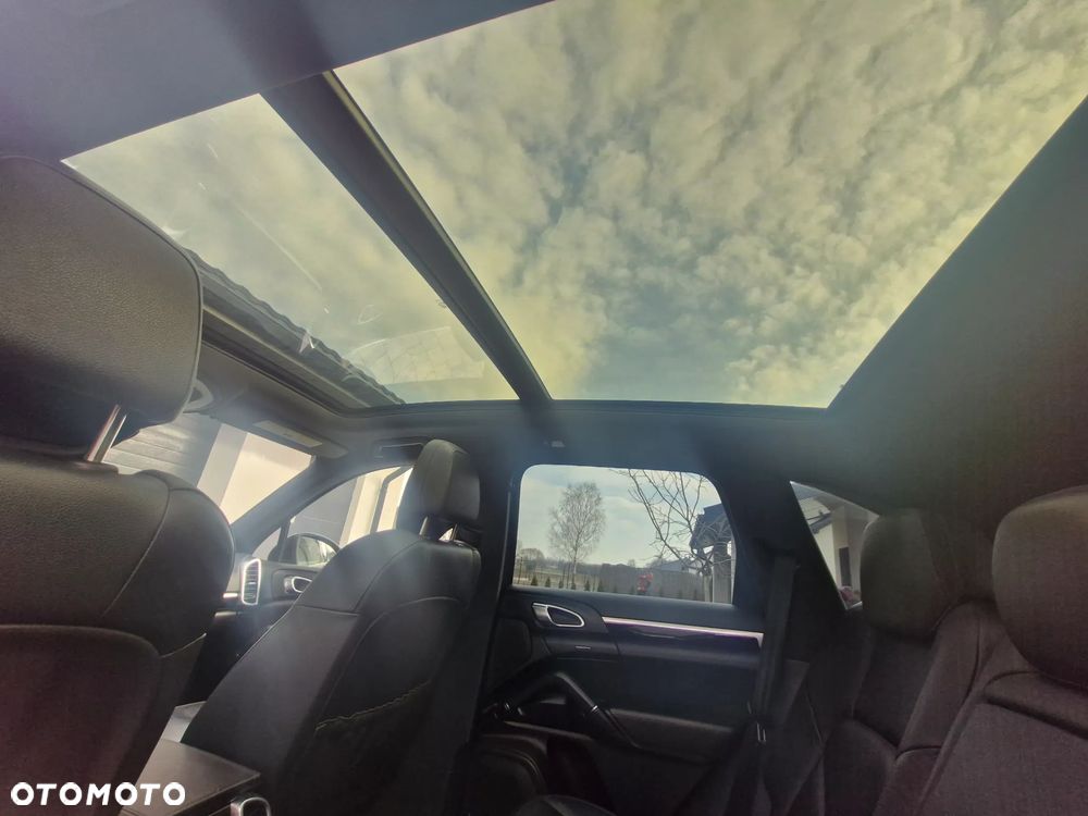 Porsche Cayenne Tiptronic S - 22