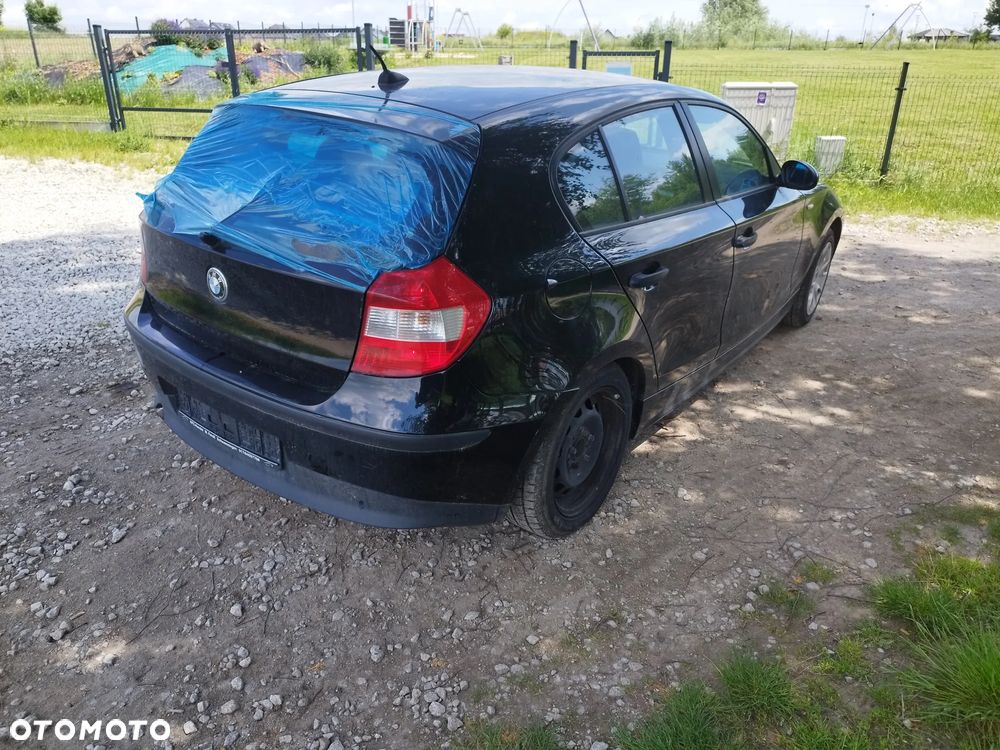 BMW Seria 1 116i - 9