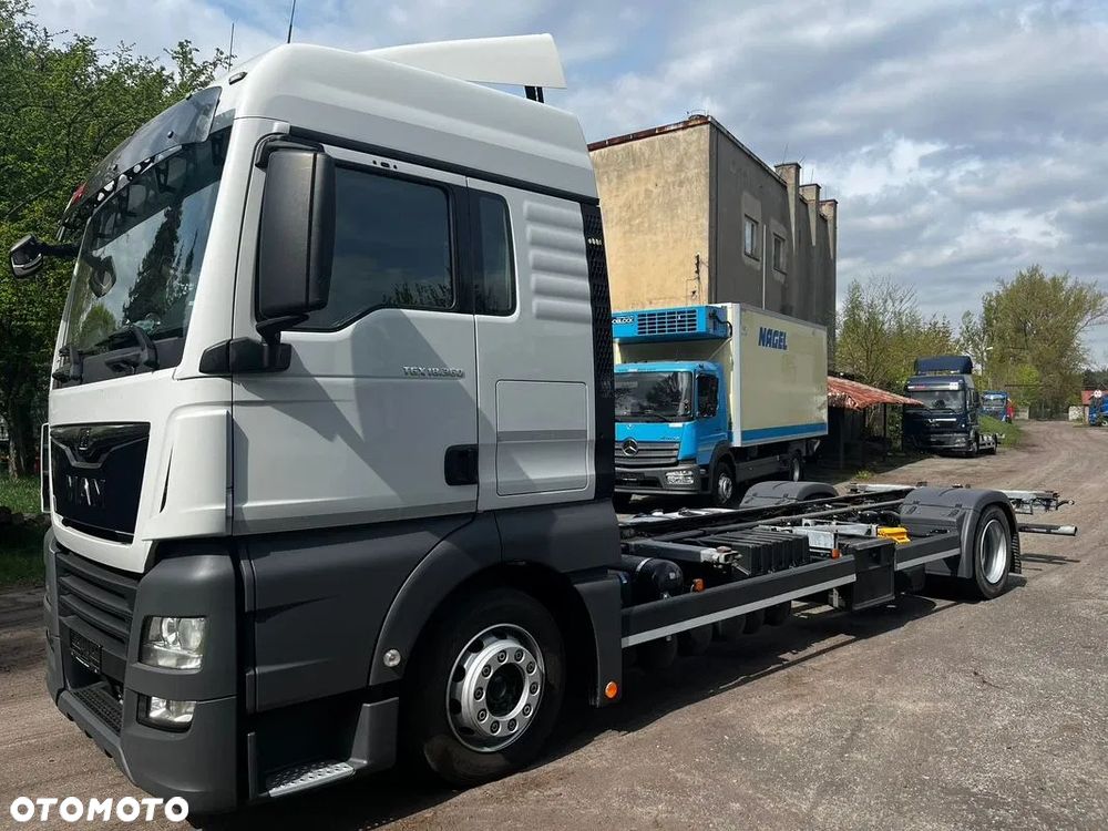 MAN TGX 18.360 LL-U RAMA BDF | MEGA | JUMBO | - 2