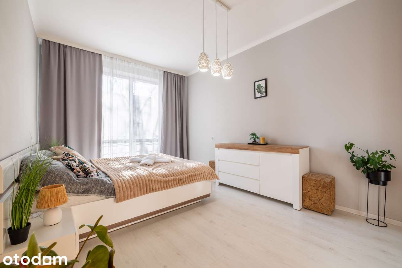 Centrum / 49m / Balkon/Parking