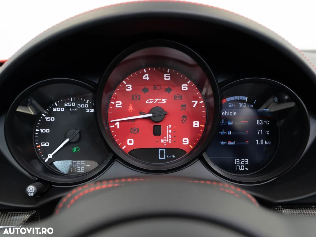 Porsche Boxster - 10