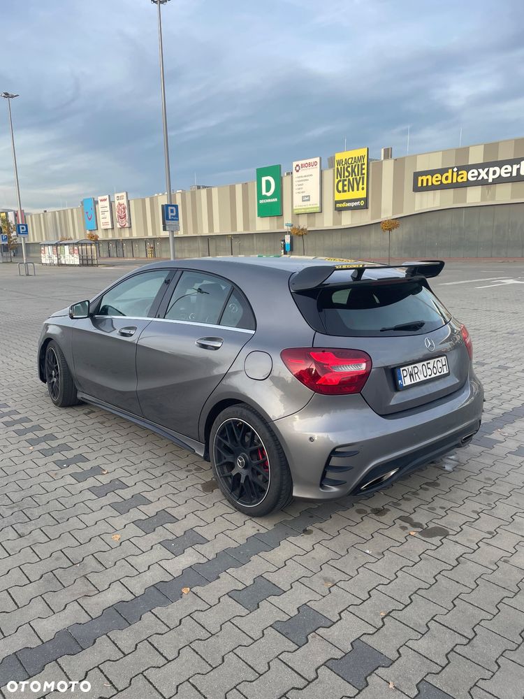 Mercedes-Benz Klasa A 250 AMG Line - 4