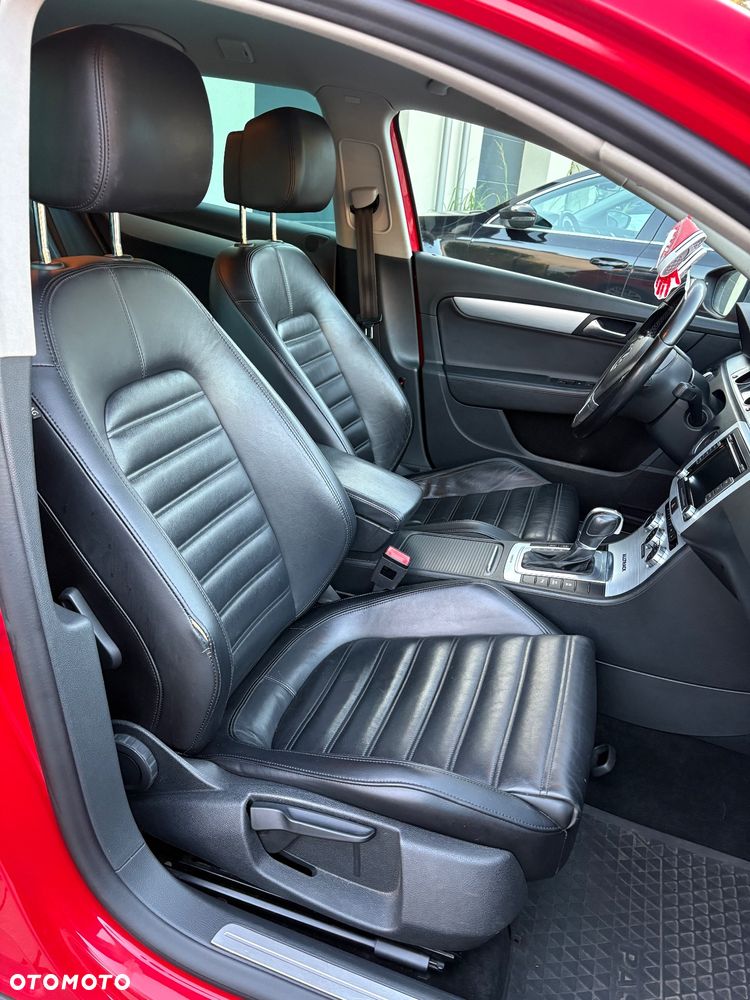 Volkswagen Passat 2.0 TDI 4Mot Highline DSG - 31