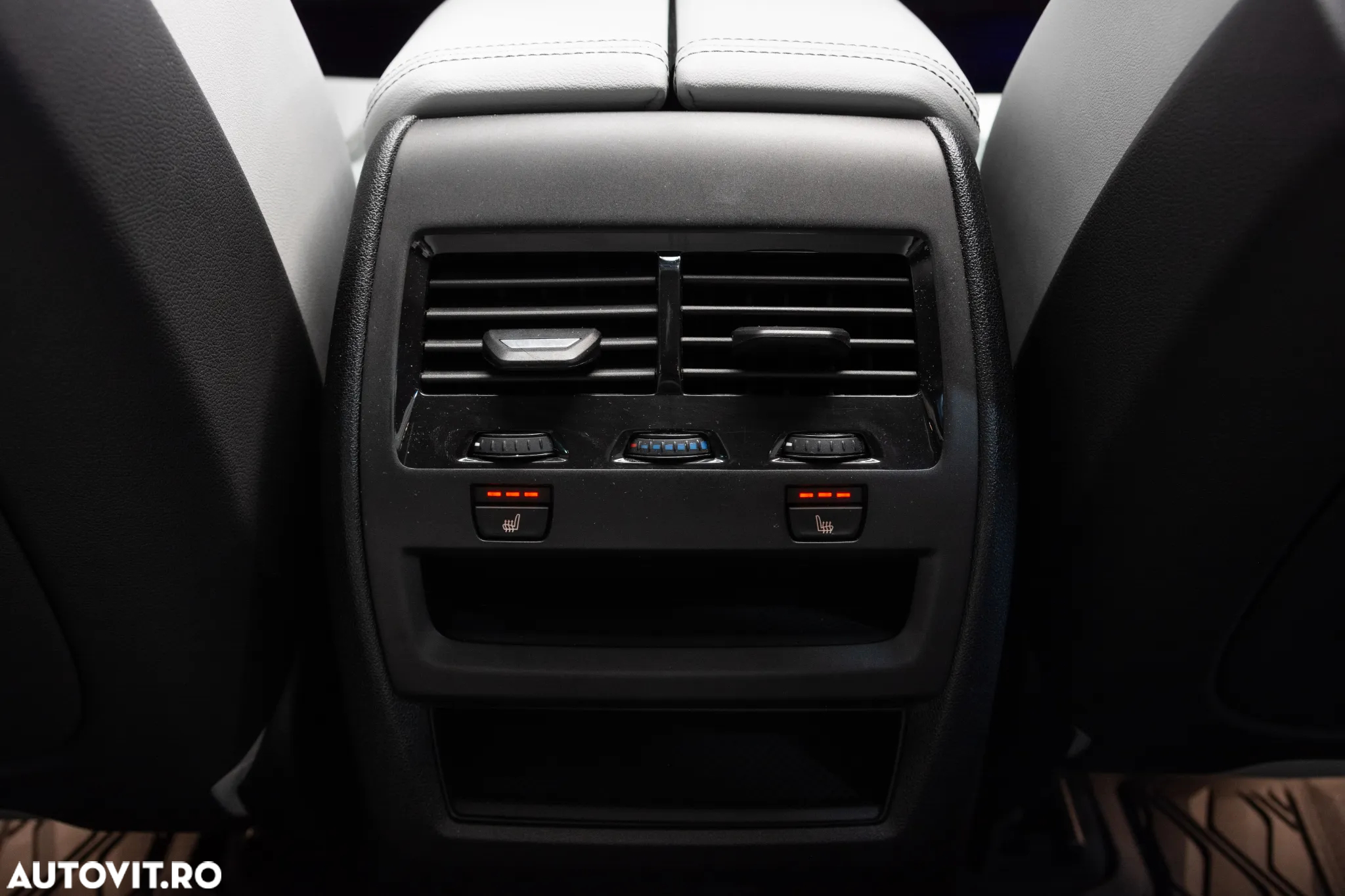 BMW X5 xDrive40d AT MHEV - 34