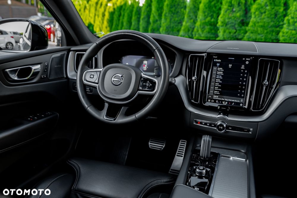 Volvo XC 60 B5 D AWD Geartronic RDesign - 26