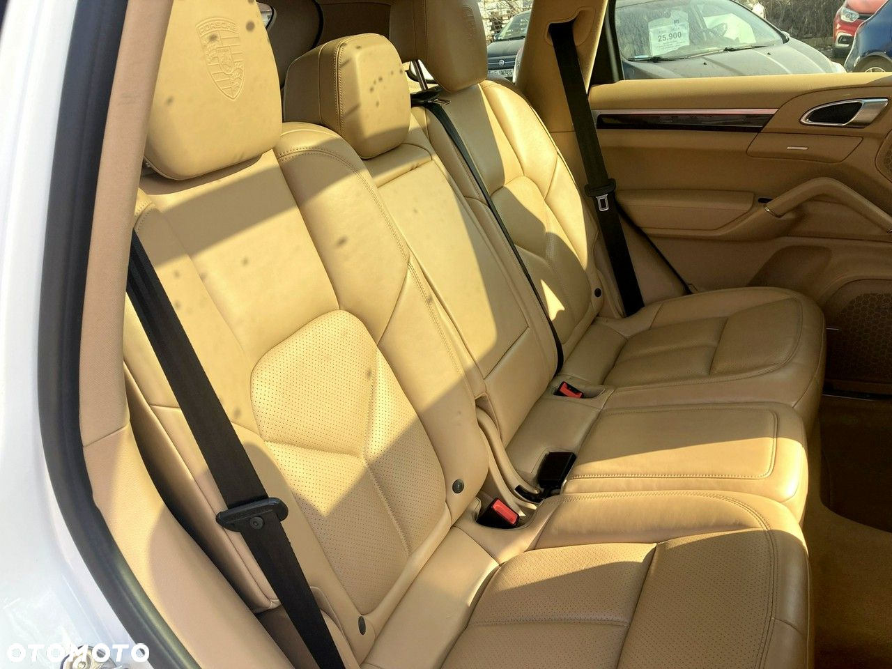 Porsche Cayenne - 15