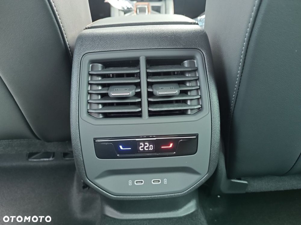Cupra Leon 1.5 eTSI DSG - 21