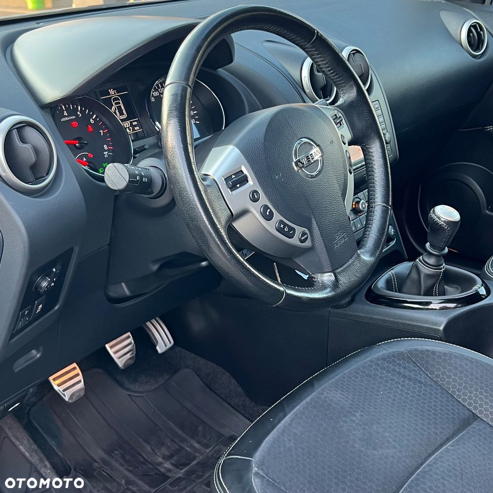 Nissan Qashqai 2.0 tekna - 22