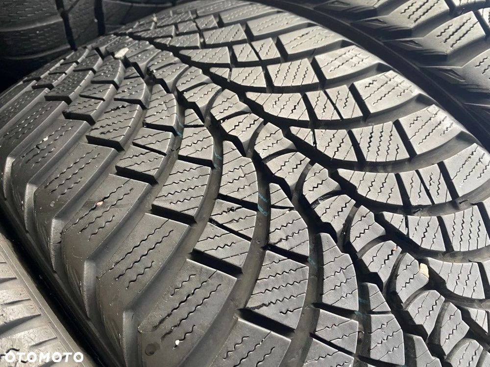 235/35r19 Kumho WinterCraft WP71_6,5mm_2szt_(40) - 4