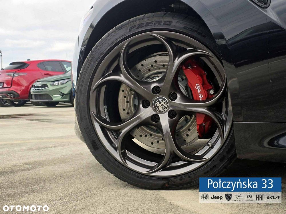 Alfa Romeo Giulia - 4