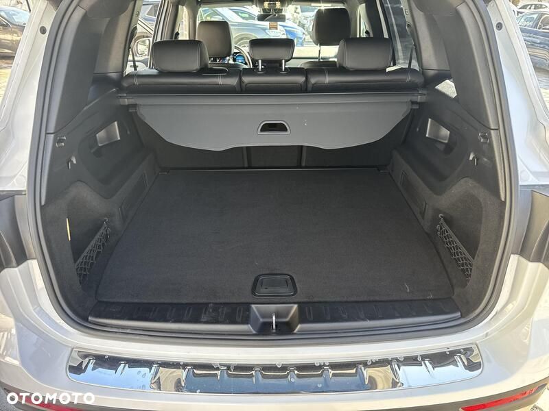 Mercedes-Benz GLB 200 7G-DCT - 19