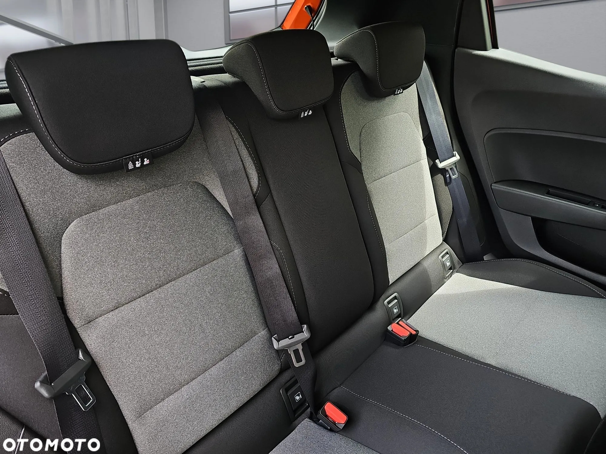 Renault Clio - 28