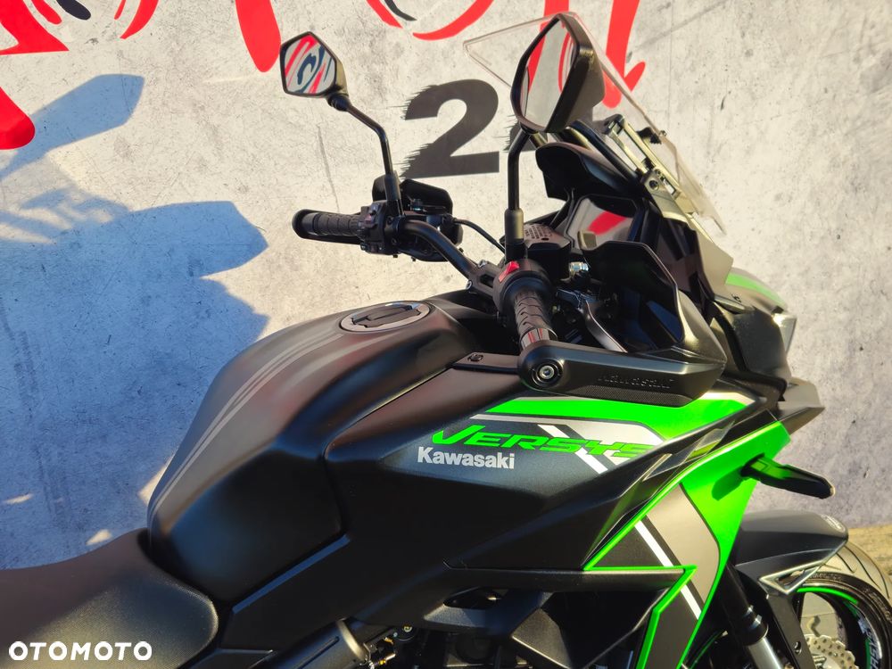 Kawasaki Versys 650 - 12
