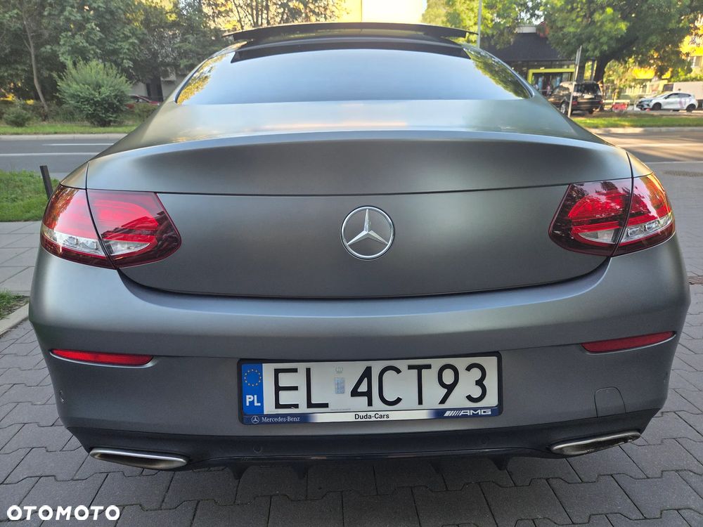 Mercedes-Benz Klasa C 300 4MATIC 9G-TRONIC - 18