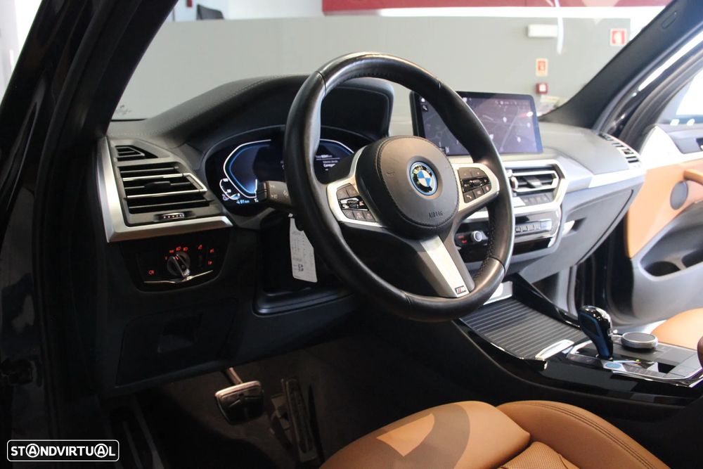 BMW iX3 M Sport Inspiring - 19
