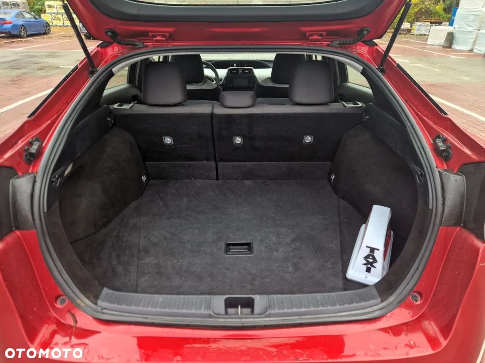 Toyota Prius 1.8 Hybrid Active - 13