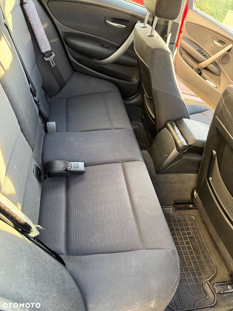 BMW Seria 1 116i - 13