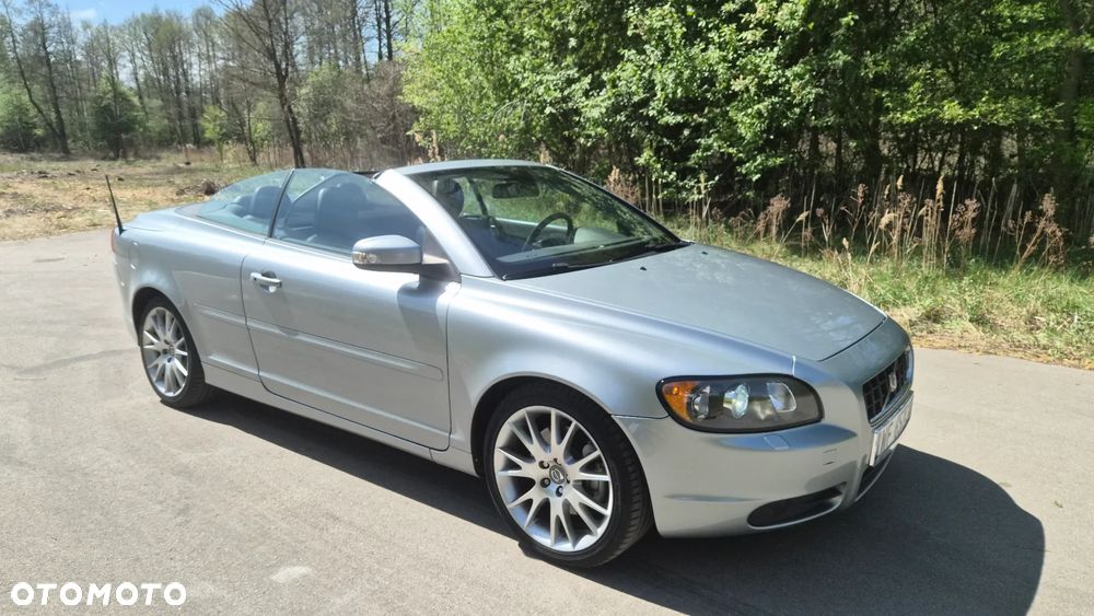 Volvo C70 2.0D Summum - 34